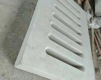 水泥雨水篦子對(duì)城市排水系統(tǒng)的重要性